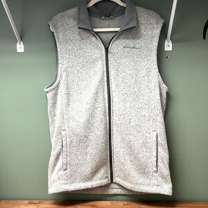 NWOT Eddie Bauer Men’s Gray Full zip Vest with pockets, size large